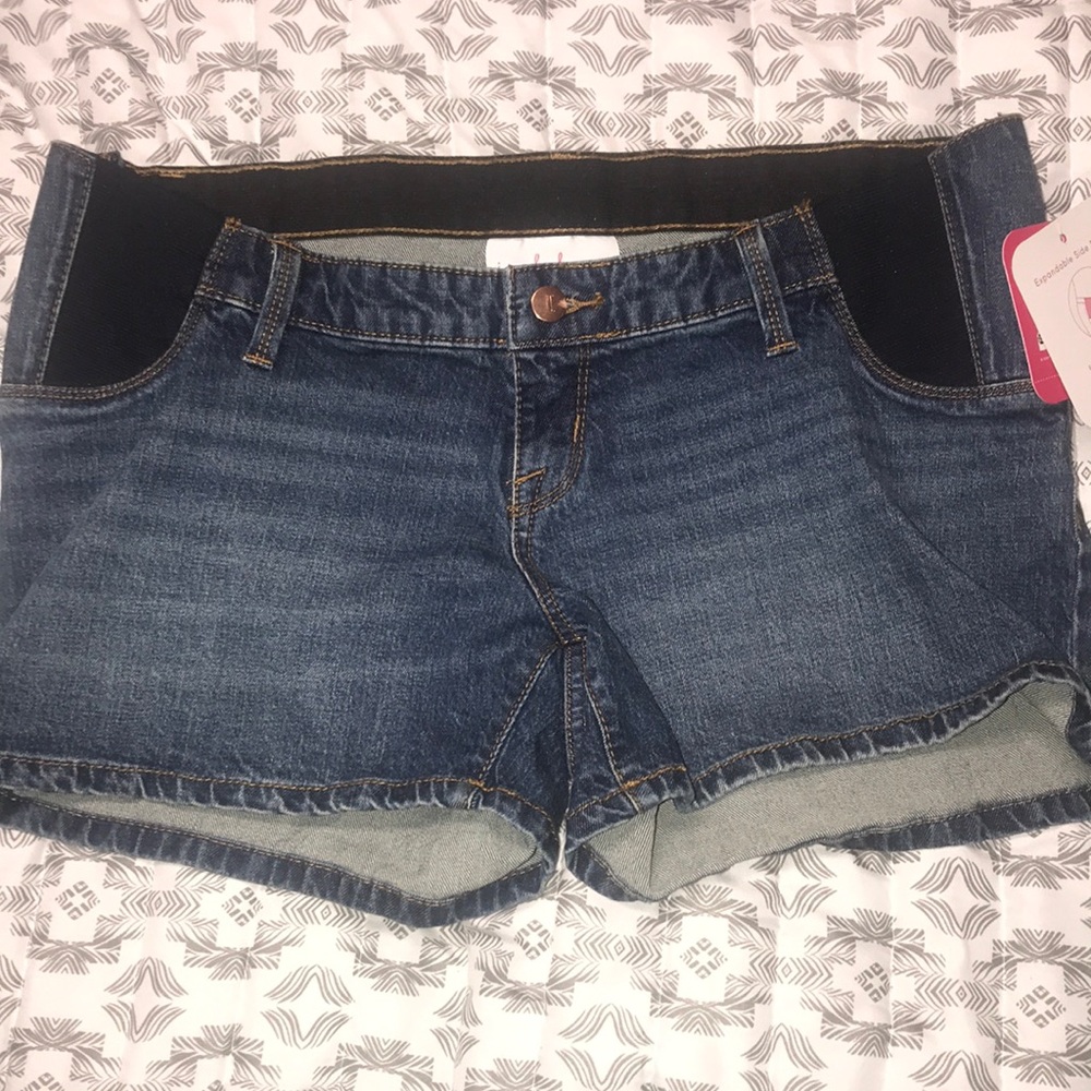 Maternity denim shorts